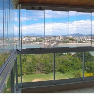 Envidraçamento em Dom Pedro de Alcântara